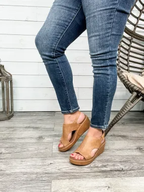 Corkys "Carley" Wedge Sandal (Caramel All)