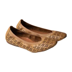 Kumiko Ballet Flat (Tan)